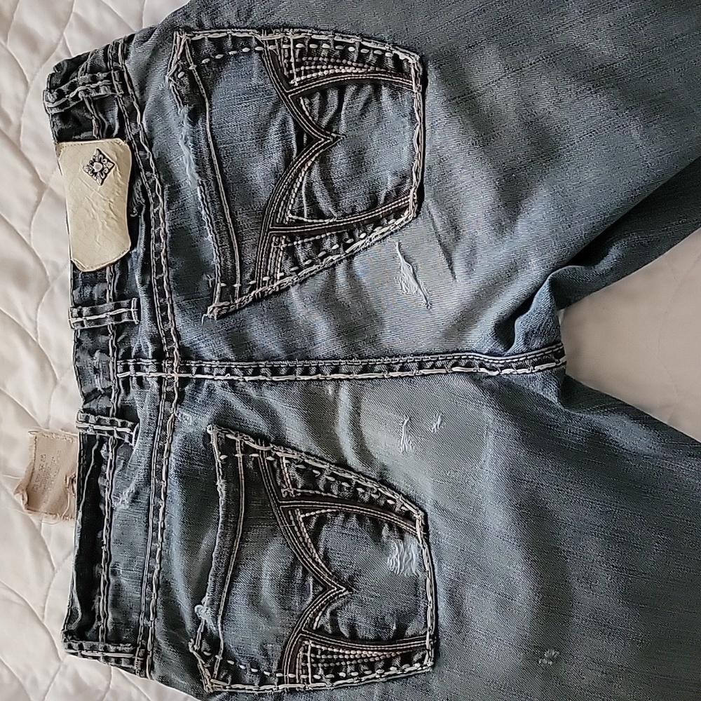 Monarchy Jeans - Picture 11 of 16